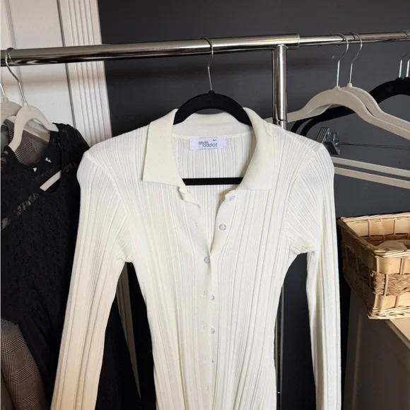 Style addict Ivory Ribbed Button-Down dress - Picture 2 of 4